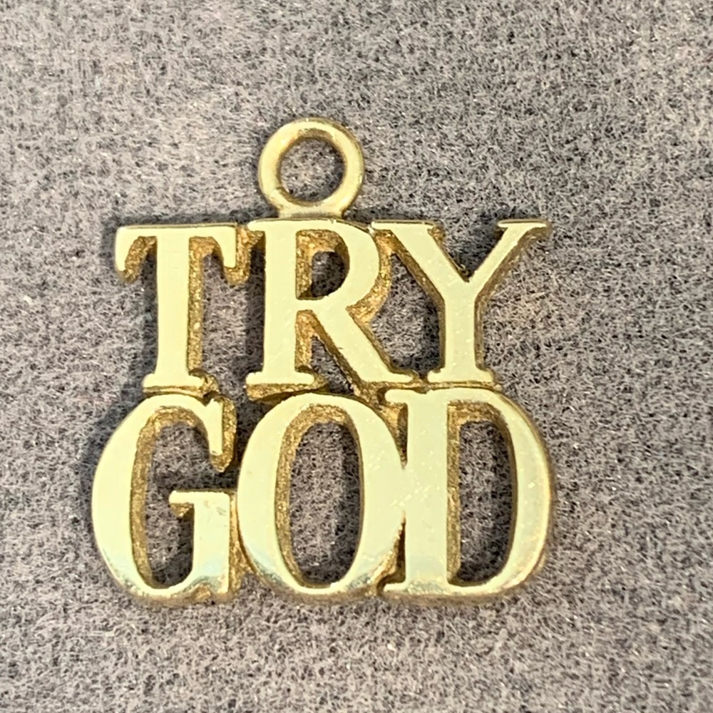Try God Tiffany&Co pendant 14k